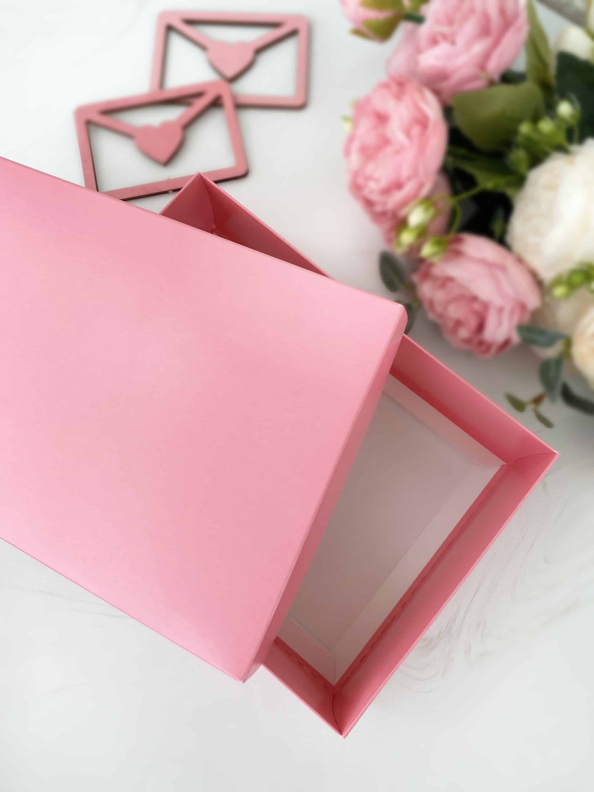 Универсальная коробка 16,5х12,5х5,2 см., розовый — изображение 1